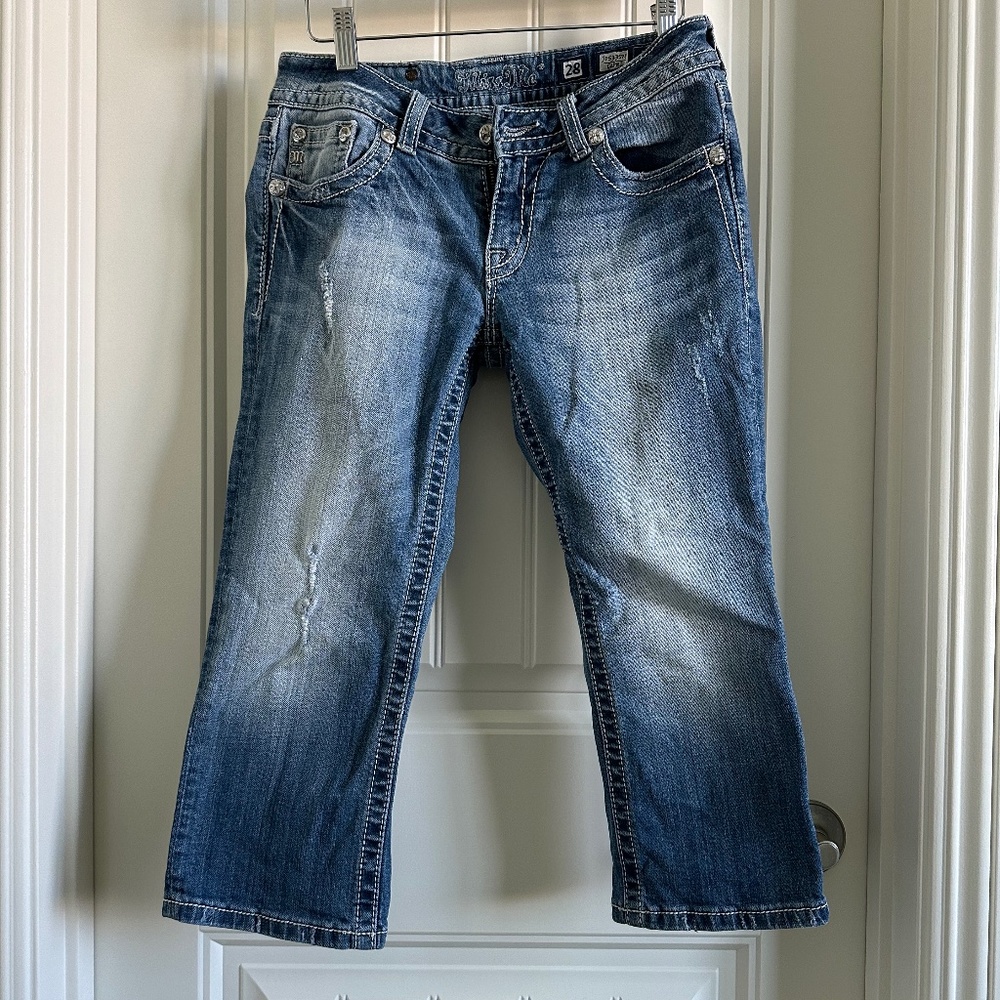 Miss Me Capri Jeans size 28